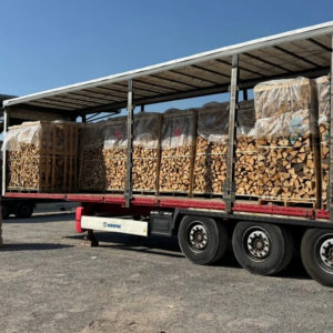 brennholz-lkw.png LKW-Ladung Birkenholz (48 RM) – 25-cm-Scheite – Profi-Paket